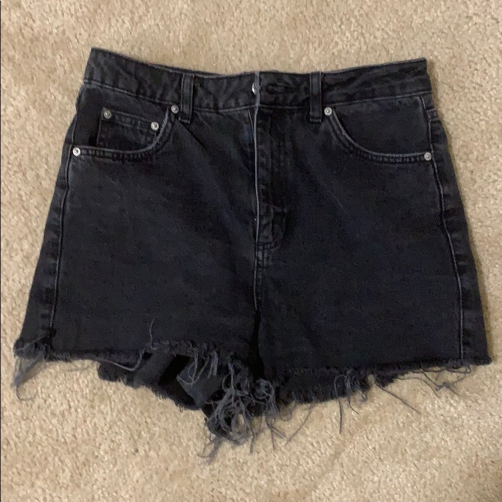 Topshop “mom” shorts